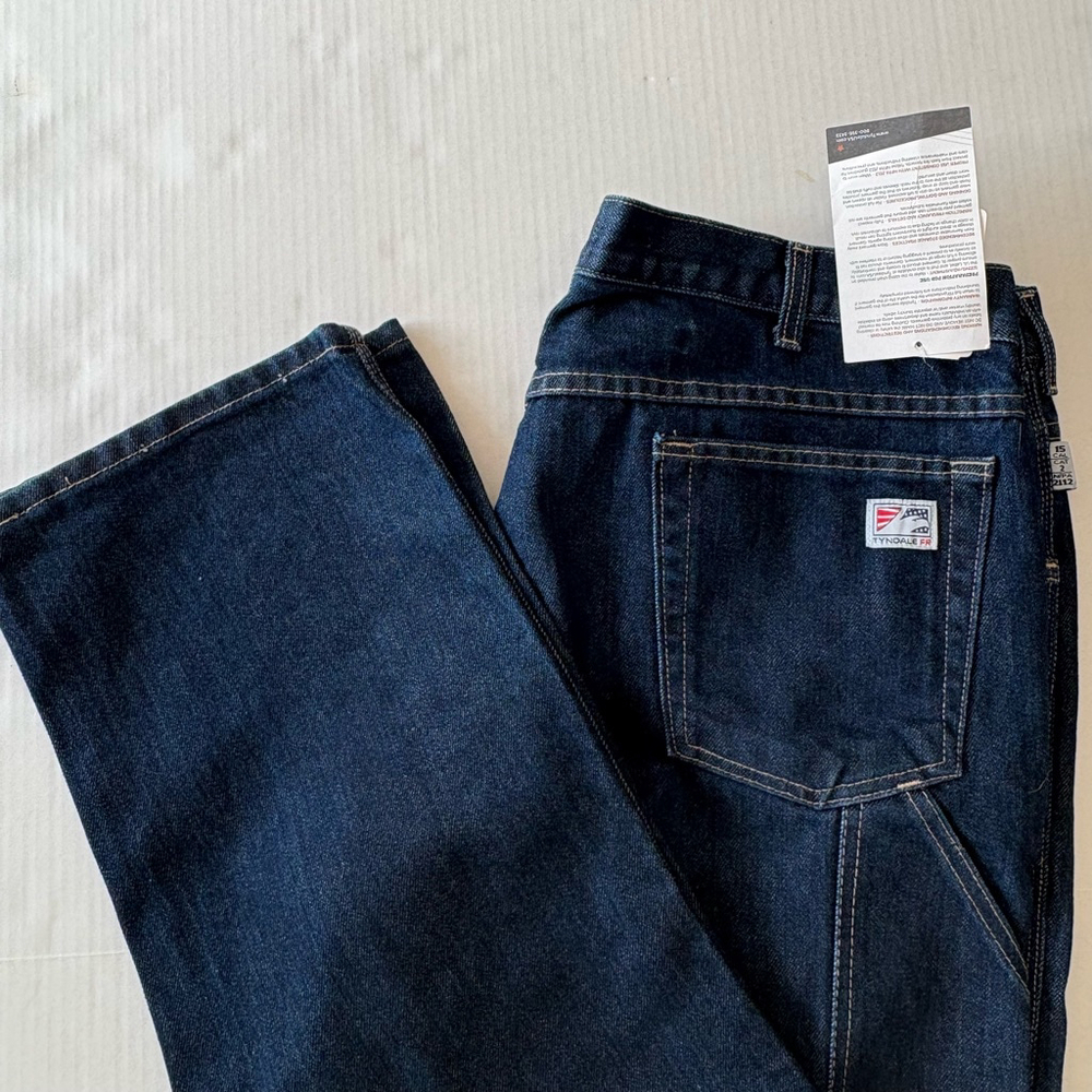 NWT Tyndale Men's Broken-In Relaxed FR Jeans w 38 x L 33